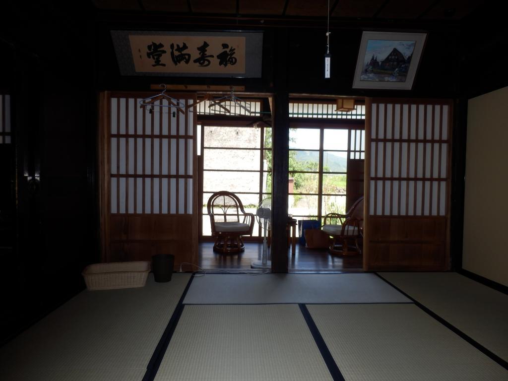 Minshuku Yomoshirou Hotel Nanto Szoba fotó